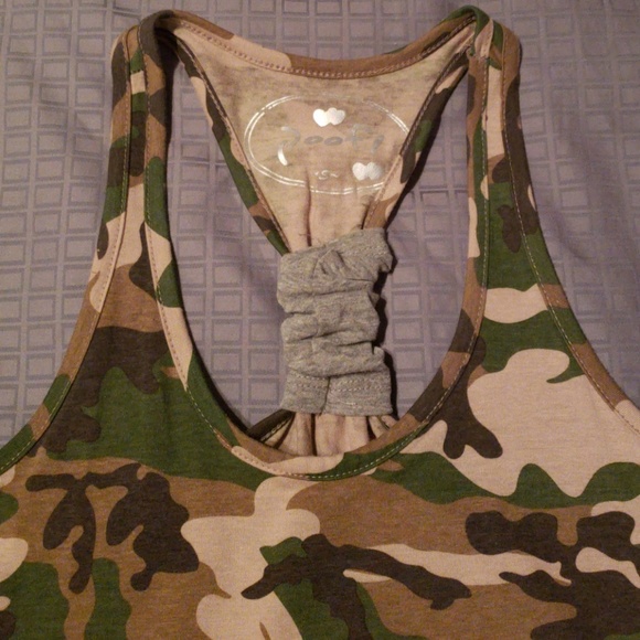 Camouflage Tank Top - Picture 3 of 5